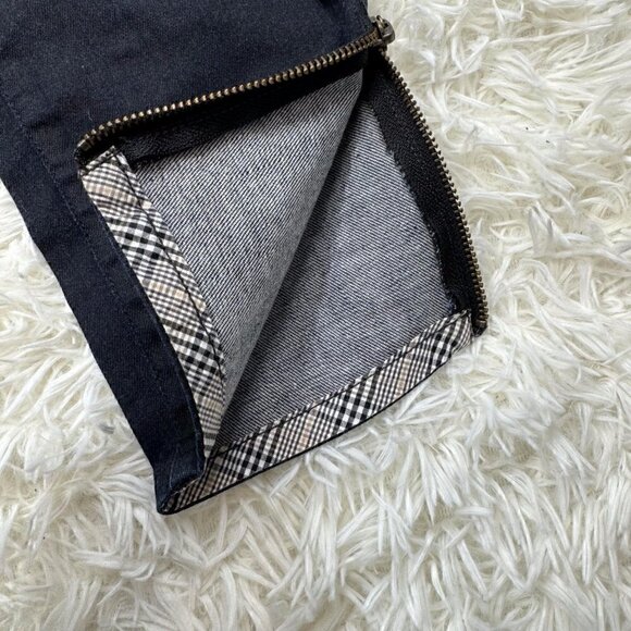 Burberry Jeans 27 - Picture 10 of 13